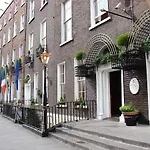 Russell Court Hotel