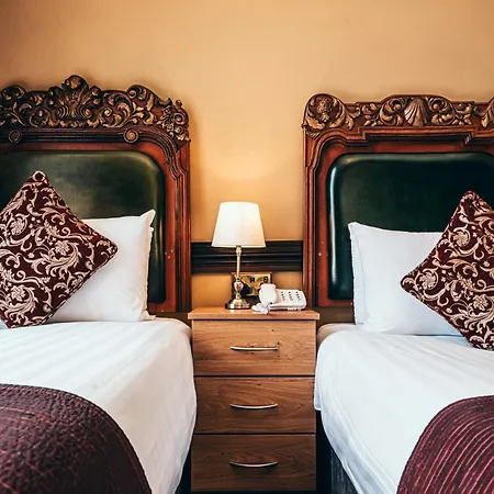 Russell Court 3* Dublin