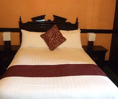 Russell Court 3* Dublín