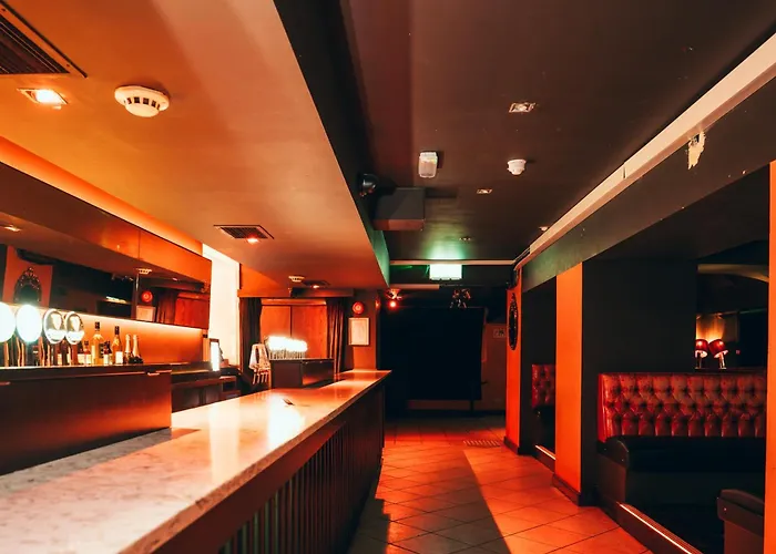 Russell Court Hotel 3*